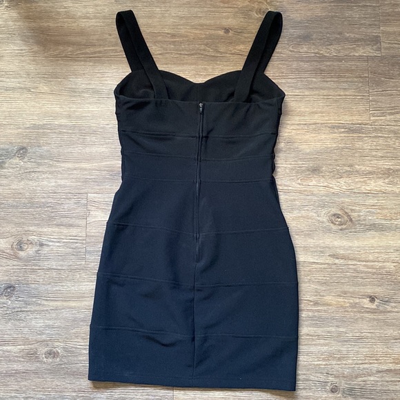 Dynamite LBD - Picture 4 of 5